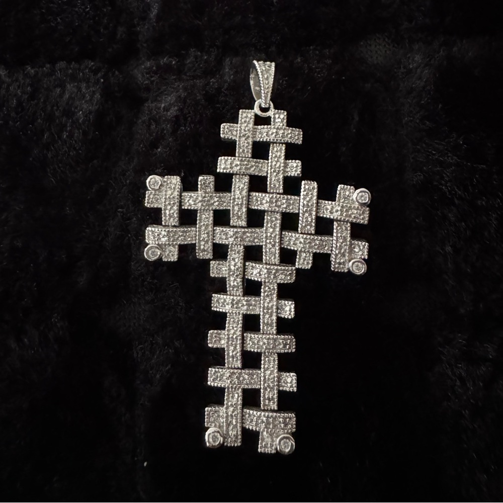 Sterling Silver Cross Pendant
